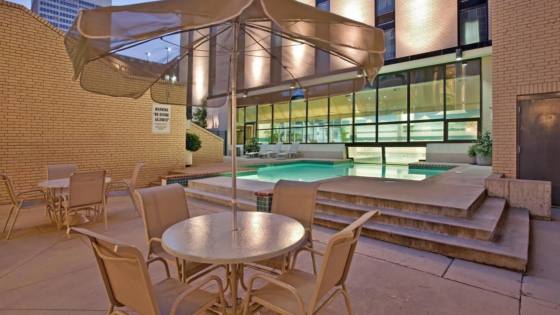 Clayton Plaza Hotel & Extended Stay